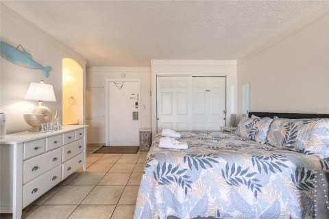 Condominio en venta en Daytona Beach, Florida, 3 habitaciones, 44.41 m2 № 1677849 - foto 11