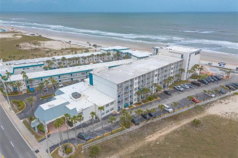 Condominio en venta en Daytona Beach, Florida, 3 habitaciones, 44.41 m2 № 1677849 - foto 1