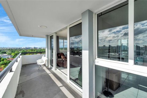 Купить кондоминиум в Майами-Бич, Флорида 2 спальни, 100.8м2, № 1988622 - фото 27