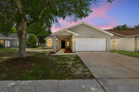 Casa en Riverview, Florida 3 dormitorios, 118.08 m2 № 2105265