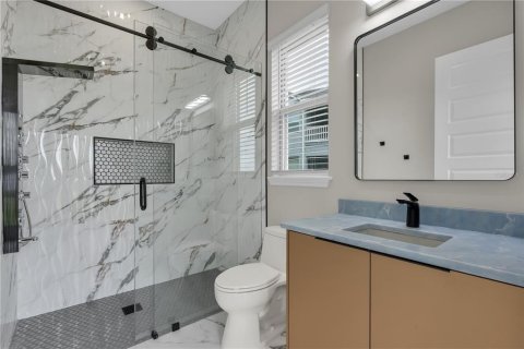 Casa en venta en Winter Garden, Florida, 5 dormitorios, 402.08 m2 № 1805284 - foto 19