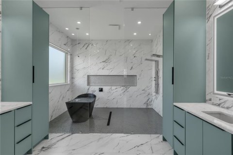 Casa en venta en Winter Garden, Florida, 5 dormitorios, 402.08 m2 № 1805284 - foto 13
