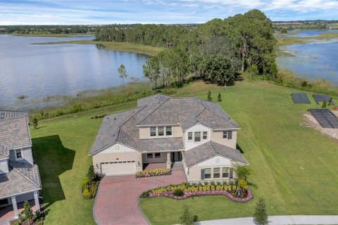Casa en venta en Winter Garden, Florida, 5 dormitorios, 402.08 m2 № 1805284 - foto 2