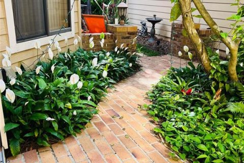 House in Orlando, Florida 6 bedrooms, 334.91 sq.m. № 1865820 - photo 30