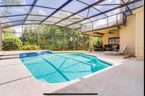 House in Orlando, Florida 6 bedrooms, 334.91 sq.m. № 1865820 - photo 27