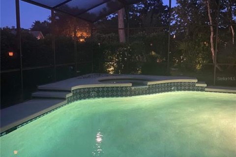House in Orlando, Florida 6 bedrooms, 334.91 sq.m. № 1865820 - photo 29