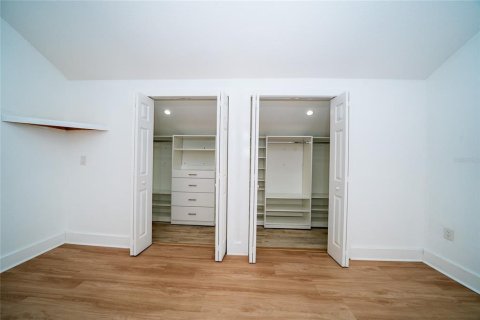 Villa ou maison à louer à Tampa, Floride: 3 chambres, 131.18 m2 № 2167698 - photo 29