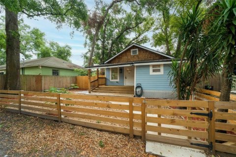 Villa ou maison à louer à Tampa, Floride: 3 chambres, 131.18 m2 № 2167698 - photo 3