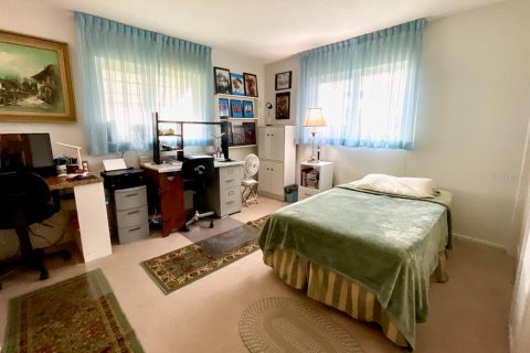 House in Pinellas Park, Florida 2 bedrooms, 143.63 sq.m. № 2151721 - photo 29