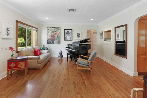 Casa en venta en Hollywood, Florida, 3 dormitorios, 170.2 m2 № 2271046 - foto 5