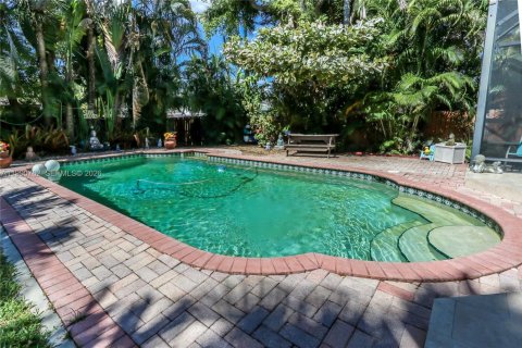 Casa en venta en Hollywood, Florida, 3 dormitorios, 170.2 m2 № 2271046 - foto 25