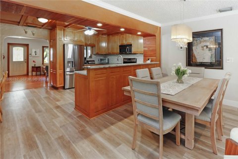 Casa en venta en Hollywood, Florida, 3 dormitorios, 170.2 m2 № 2271046 - foto 9