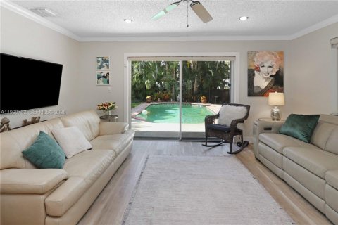 Casa en venta en Hollywood, Florida, 3 dormitorios, 170.2 m2 № 2271046 - foto 12