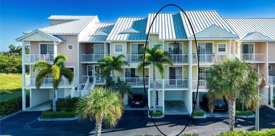 Adosado en Ruskin, Florida 3 dormitorios, 131.64 m2 № 2416811
