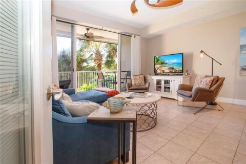 Adosado en venta en Ruskin, Florida, 3 dormitorios, 131.64 m2 № 2416811 - foto 14