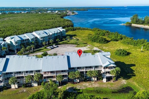 Adosado en venta en Ruskin, Florida, 3 dormitorios, 131.64 m2 № 2416811 - foto 2