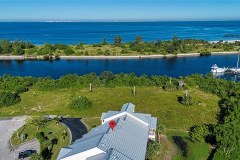 Adosado en venta en Ruskin, Florida, 3 dormitorios, 131.64 m2 № 2416811 - foto 5
