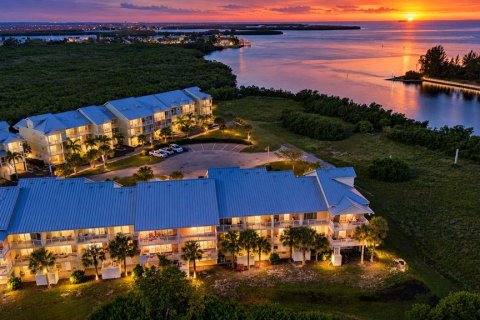 Adosado en venta en Ruskin, Florida, 3 dormitorios, 131.64 m2 № 2416811 - foto 3