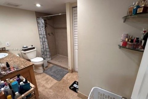 Adosado en venta en Miami, Florida, 2 dormitorios, 120.77 m2 № 1833977 - foto 7