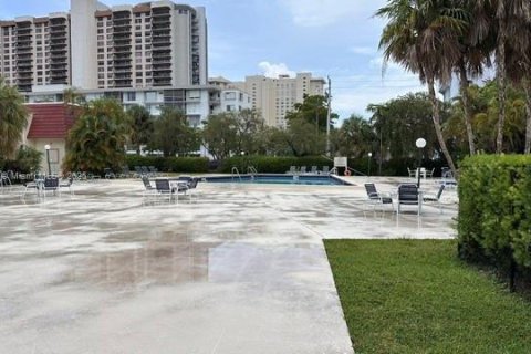 Adosado en venta en Miami, Florida, 2 dormitorios, 120.77 m2 № 1833977 - foto 13