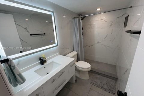 Adosado en venta en Miami, Florida, 2 dormitorios, 120.77 m2 № 1833977 - foto 6