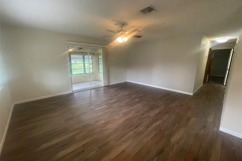 Casa en alquiler en Ocala, Florida, 2 dormitorios, 106.28 m2 № 1900280 - foto 5