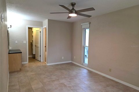 Villa ou maison à louer à Seminole, Floride: 3 chambres, 142.33 m2 № 2387390 - photo 18