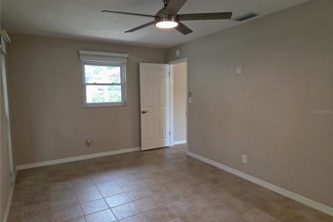 Villa ou maison à louer à Seminole, Floride: 3 chambres, 142.33 m2 № 2387390 - photo 20