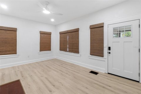 Villa ou maison à vendre à Saint Petersburg, Floride: 3 chambres, 141.49 m2 № 2408589 - photo 7