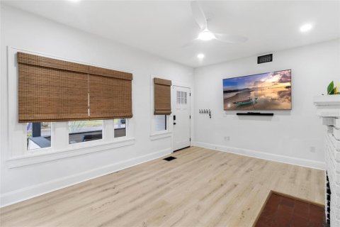 Villa ou maison à vendre à Saint Petersburg, Floride: 3 chambres, 141.49 m2 № 2408589 - photo 6