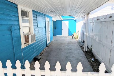 Immobilier commercial à vendre à Daytona Beach, Floride: 4 chambres, 206.24 m2 № 1827642 - photo 25