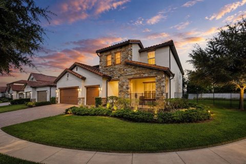 Villa ou maison à Orlando, Floride 7 chambres, 422.15 m2 № 2124668