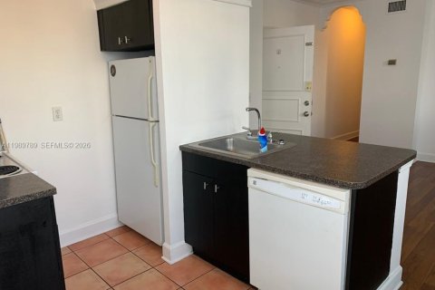 Купить кондоминиум в Майами-Бич, Флорида 2 спальни, 74.32м2, № 2051816 - фото 6