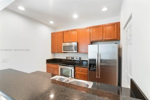 Copropriété à louer à Pembroke Pines, Floride: 3 chambres, 178.74 m2 № 2008730 - photo 7