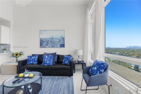 Condo in Miami Beach, Florida, 1 bedroom  № 2075347 - photo 11