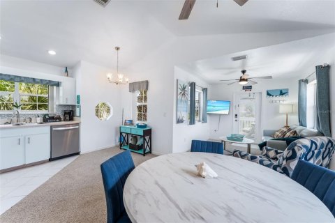 Duplex à vendre à Flagler Beach, Floride: 3 chambres, 141.03 m2 № 2126265 - photo 30