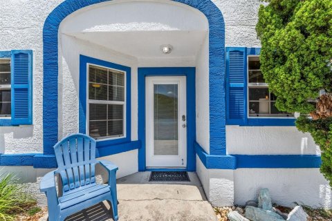 Duplex à vendre à Flagler Beach, Floride: 3 chambres, 141.03 m2 № 2126265 - photo 8