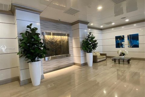 Купить кондоминиум в Санни-Айлс-Бич, Флорида 3 комнаты, 92.9м2, № 2083021 - фото 16