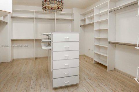 Condominio en venta en Aventura, Florida, 2 dormitorios, 220.18 m2 № 1935241 - foto 18