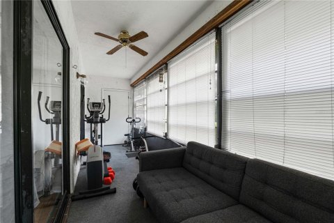 Condo in Clearwater, Florida, 2 bedrooms  № 1837532 - photo 8