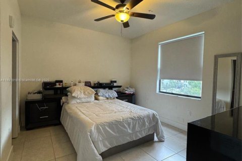Apartment in Doral, Florida 2 bedrooms, 105.44 sq.m. № 1944140 - photo 5