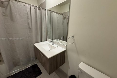 Apartment in Doral, Florida 2 bedrooms, 105.44 sq.m. № 1944140 - photo 8