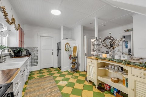Купить виллу или дом в Нью-Смирна-Бич, Флорида 5 комнат, 262.36м2, № 2259155 - фото 13