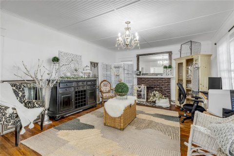 Купить виллу или дом в Нью-Смирна-Бич, Флорида 5 комнат, 262.36м2, № 2259155 - фото 9