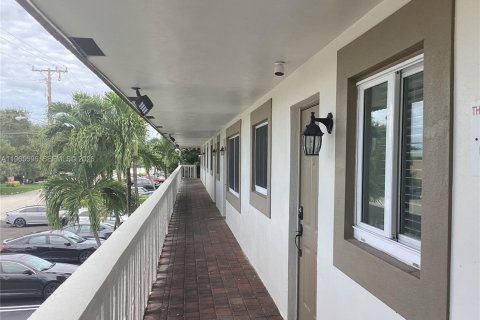 Copropriété à vendre à Pompano Beach, Floride: 2 chambres, 85.19 m2 № 2081224 - photo 7