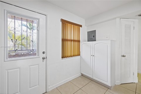 Купить кондоминиум в Майами, Флорида 2 спальни, 107.4м2, № 2002300 - фото 9