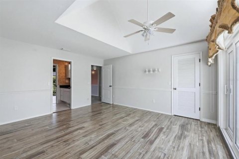 Townhouse in Englewood, Florida 3 bedrooms, 140.84 sq.m. № 2196278 - photo 29