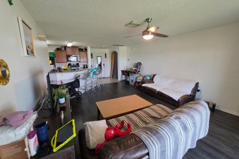 Casa en venta en Brooksville, Florida, 3 dormitorios, 143.63 m2 № 2230068 - foto 14
