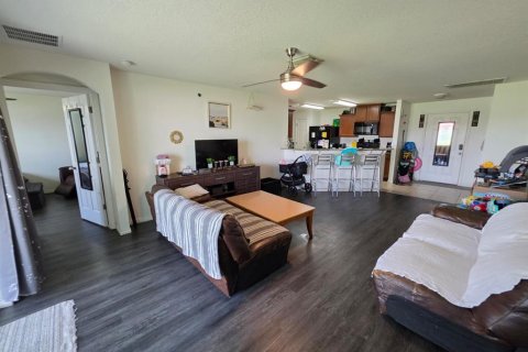 Casa en venta en Brooksville, Florida, 3 dormitorios, 143.63 m2 № 2230068 - foto 27