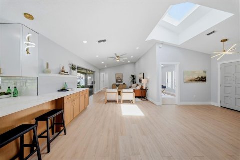 Villa ou maison à vendre à New Port Richey, Floride: 3 chambres, 162.95 m2 № 2151941 - photo 13